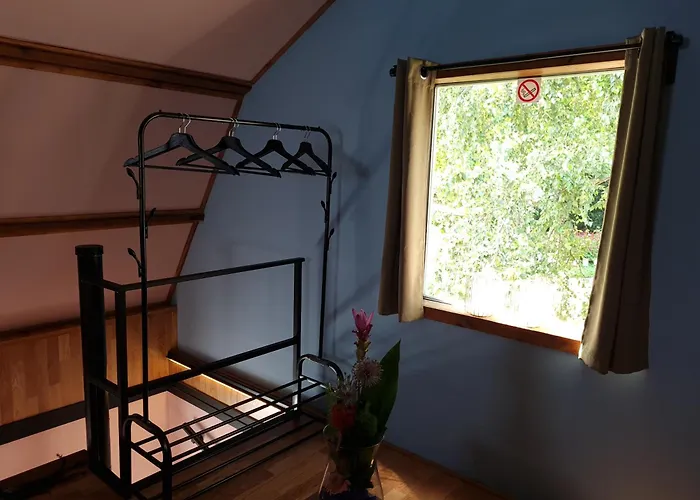 Voorne Aan Zee Bed & Breakfast 3*